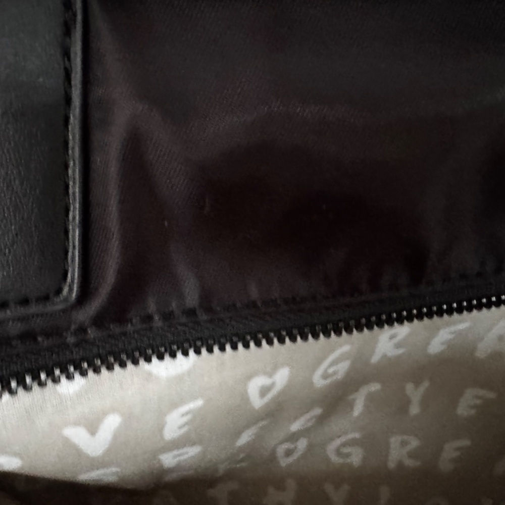 Aimee Kestenberg Personal Item Travel Bag Black - Picture 7 of 10